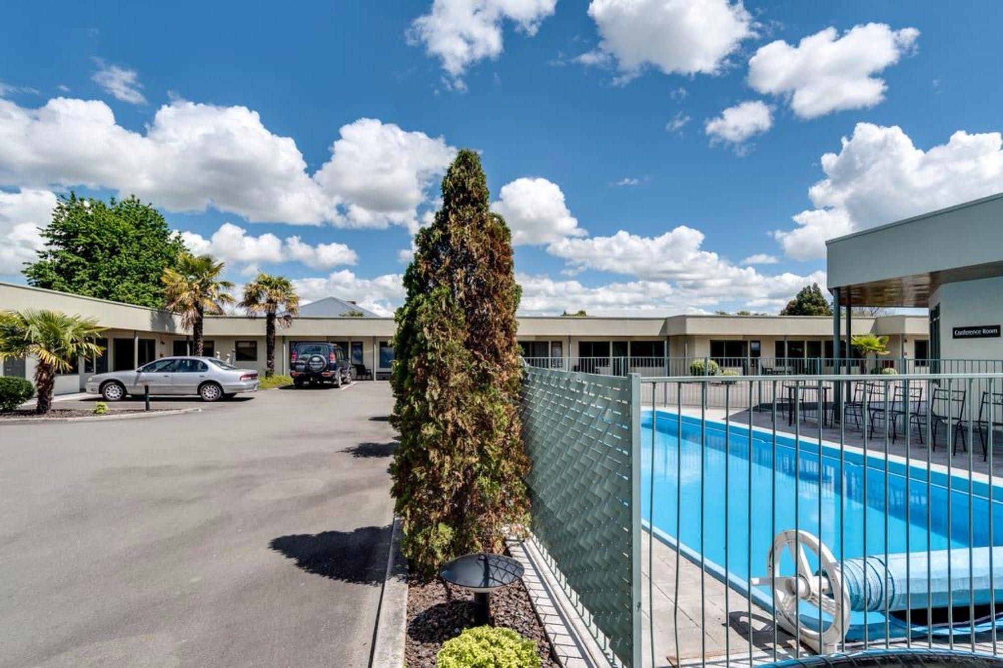 Portmans Motor Lodge Hastings Exterior photo